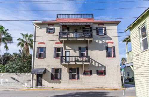 The Ray - 2nd Floor Historic Condo- Minutes Walk to Downtown - Foto 31