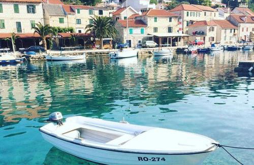 Apartment in Maslinica 70m from the sea - Photo 59