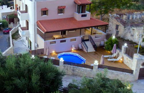 Amalia Villa with Private Pool - Photo 1