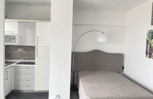 STUDIO EN FACE DE LA PLAGE AVEC une VUE FANTASTIQUE ! - Foto 7