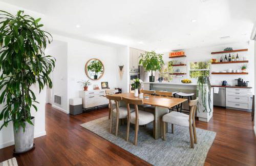 Sun-Drenched Spanish Manor Home in Mar Vista - Foto 13