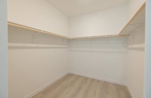 Modern Charming 4BR Home, Family Friendly, Office Space, Fast WiFi, Free Parking - Foto 31