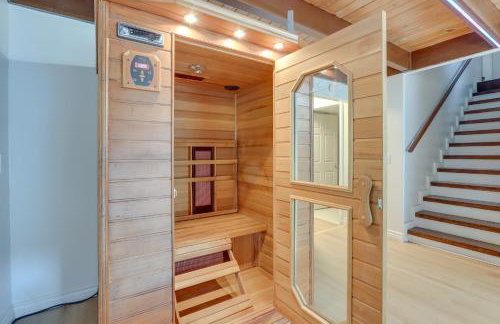 Crestline Home with Private Hot Tub Steps to Lake! - Foto 14