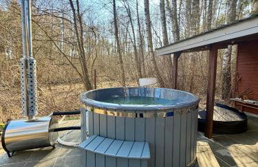 Kurort Mirowice-domek w lesie, z balią z jacuzzi i hydromasażem - Foto 1