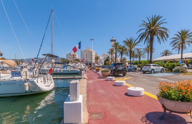 Peaceful Holiday Home in Costa Brava With Private Pool - Foto 18