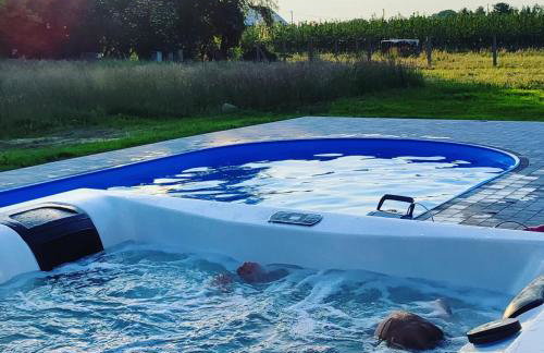 Apartamenty Wilga - spokojne miejsce z całorocznym zewnętrznym wspólnym jacuzzi, sauną i letnim basenem - Foto 39