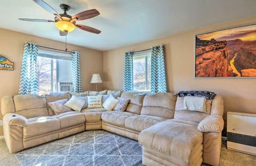 Cottage with Fire Pit and Deck on The Klamath River! - Foto 4