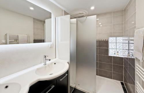 La Citadine - Suite Balnéo & Terrasse - Rennes - Foto 16