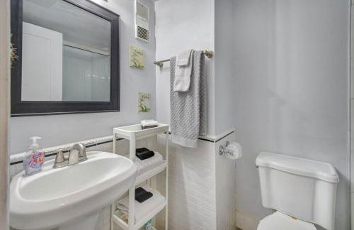 130 Direct Ocean Front 1 bedroom condo with heated pool - Foto 5