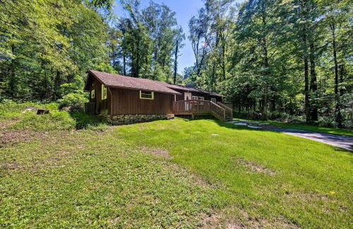 Hike, Hunt and Unwind Cozy Cabin Near Hersheypark - Foto 23