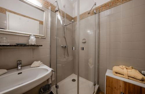 Villa Hedwig - Schwarzwald Apartments mit Thermalbad-Nähe & Balkon mit Bergblick - Foto 57