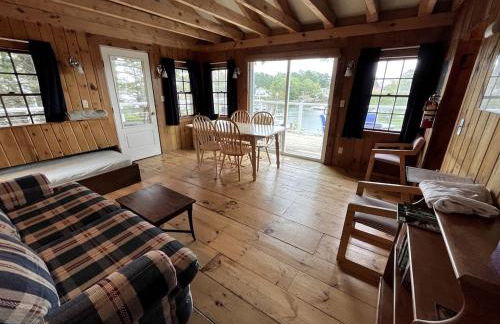 Pet Friendly Cottage with Stunning Views in Boothbay Harbor, Maine - Foto 19