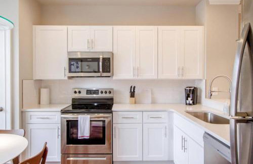 Near Vandy, 11 minsDowntown, Park Free, Fast Wifi - Foto 6