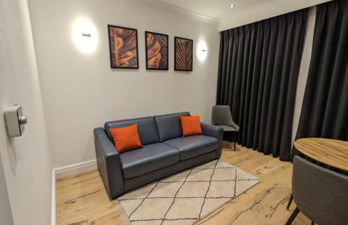 Modern aptmt, 2 Stops to Central London, Smart lock, Netflix - Foto 2