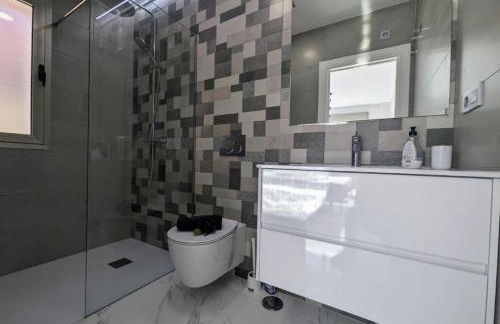 Fee4Me Villa, Pool, Roofterrace & Relax - Foto 21