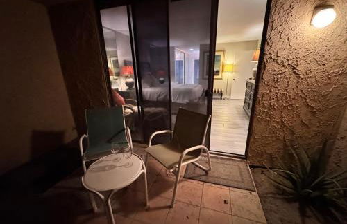 Charming & Cozy 2-Bedroom in the Heart of Cathedral City! - Foto 25