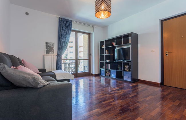 Bright Apartment near Parco Dora - Foto 18