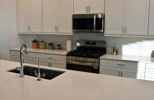 BnB Vacation Home - Photo 14