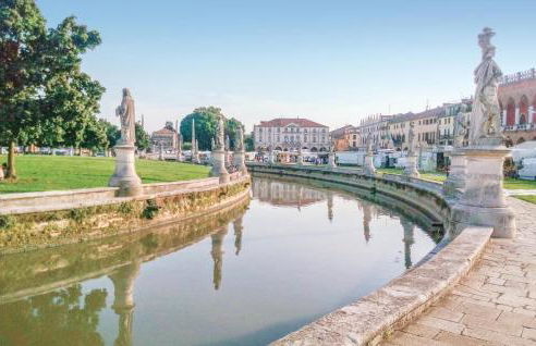 Gorgeous Apartment In Valnogaredo Pd - Foto 16