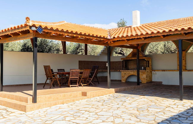 Filiatra s Cozy Haven A Peaceful Escape in Nature - Foto 34