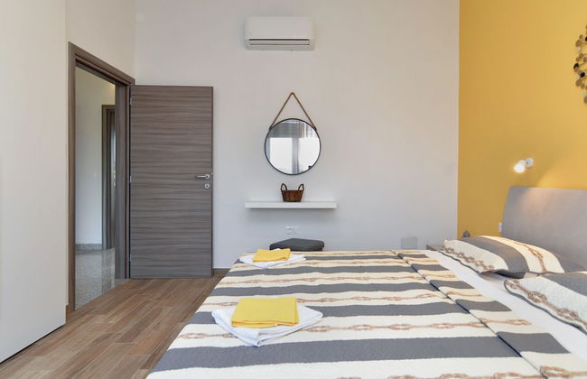 House 1384 - Photo 18