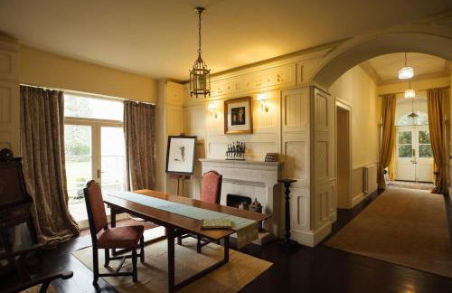 Elegant Pembrokeshire Country House - Sleeps 17 - Photo 23