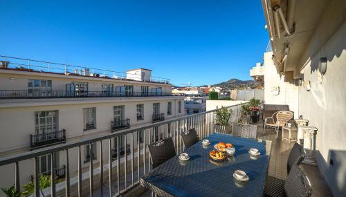 Terrasse ensoleillée sur les toits de Nice - Foto 5