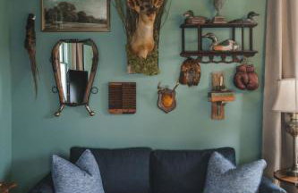 The Gilded Lady- The Gentleman's Room - Photo 6