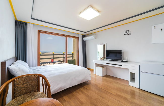 Elmar Condotel - Photo 32