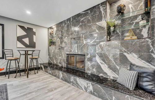 Oak Hills Estate Luxe Forest Escape Near USAFA - Foto 20