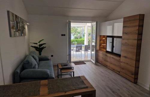 Cozy apartment near beach in Gajac - Foto 2