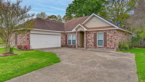 Baton Rouge Retreat with Patio, Grill and Fire Pit! - Foto 1