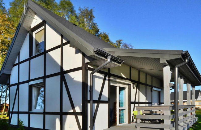 Cottage in Jaroslawiec Near Tropicana Park - Photo 42