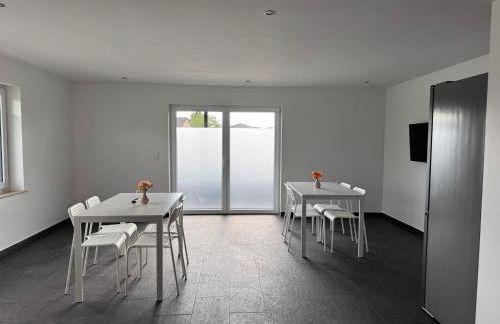 T&K Apartments - Wegberg - 4-7 room Apartments - private parking - WIFI - Fully equipped kitchen - Foto 10