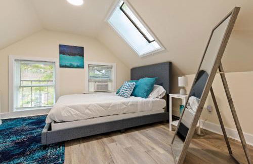 Skyrise Two Stories - Centrally Located - Foto 31