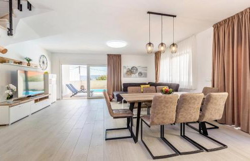 3 Bedroom Gorgeous Home In Linardici - Photo 24