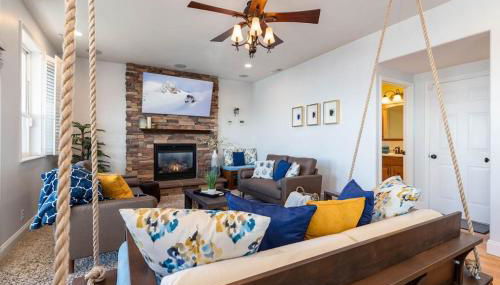 Adventure Retreat Hot Tub, Ping Pong, Close Mtn - Foto 3