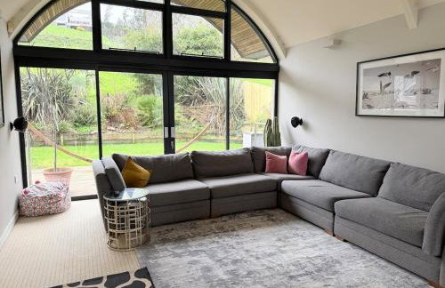 The Lookout - Unique Architectural Modern Home - Foto 19