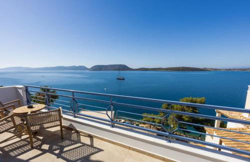 Grand Bleu Apartments & Villas - Photo 26