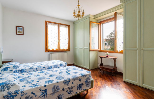 2 bedroom House in Diano Castello with garden and terrace - Photo 14