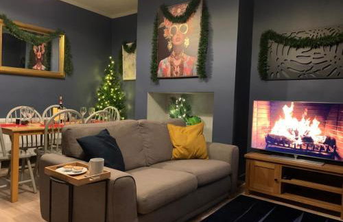 3 bedroom Leeds home for contractors & professionals with free Parking and Netflix nr motorway 5 mins to Royal Armouries - Foto 48