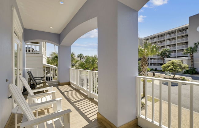 Paradise Pointe - Gorgeous 4 BR home with pool by RedAwning - Foto 32