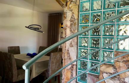 Casa espaçosa com sala de jogos interna e externa - Photo 22