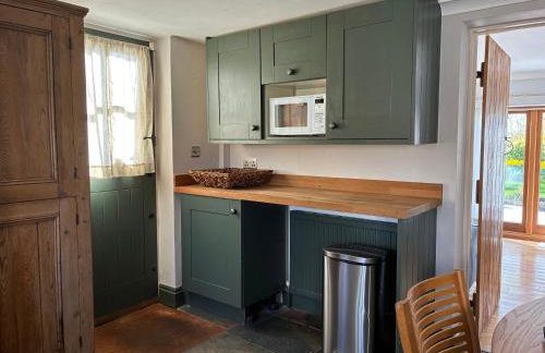 Cottage 7 mins from Henley with gated parking - Foto 16