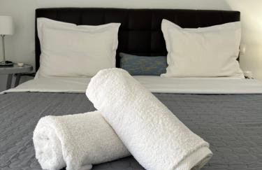 -Fully Renovated- A cozy and warm place at the beach of Gribovo - Foto 11