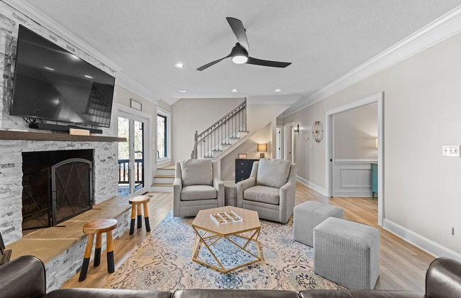 Winding Down by Avantstay Sleeps 20 Dock View - Foto 3