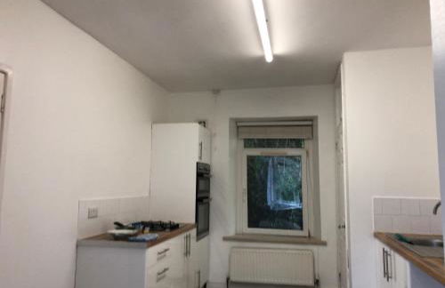 Large maisonette one bedroom nearby station - Foto 15