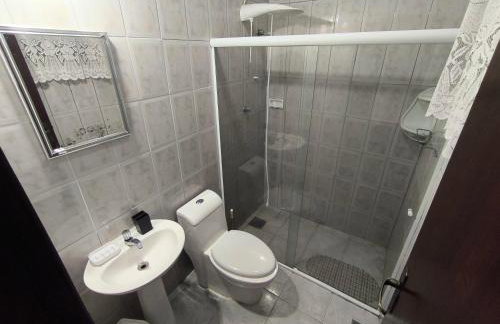 Casa inteira 3 quartos Vila Capri bairro nobre 14 pessoas e 6 carros - Foto 19