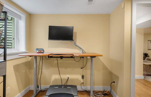 3 BR Loyal Heights Charmer Patio and Lawn - Foto 34