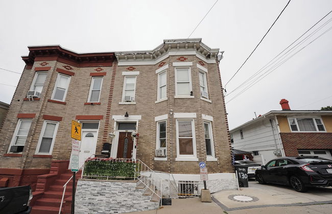 The Bergen Nest 2BR - Photo 35